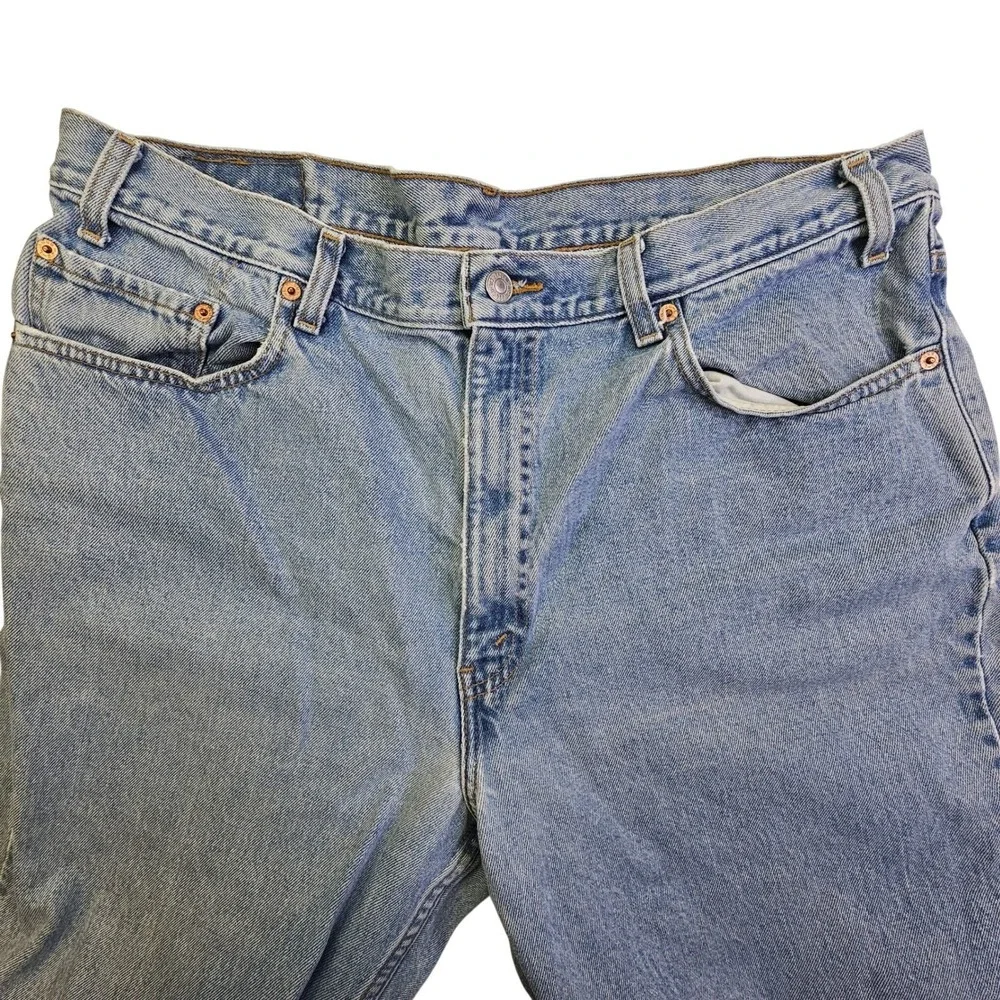 Levis 550 Relaxed Fit Jeans Mens 40x30 Light Wash Blue Tapered Denim 00550-4891